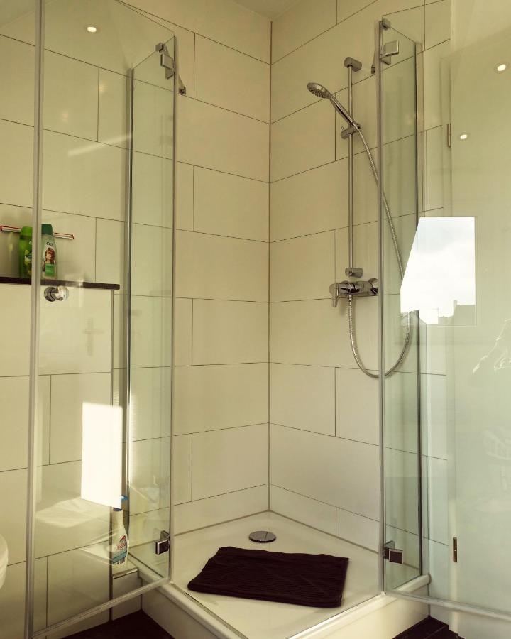 Frankes City Sleep Apartment, 6 Einzelbetten Velbert Zewnętrze zdjęcie